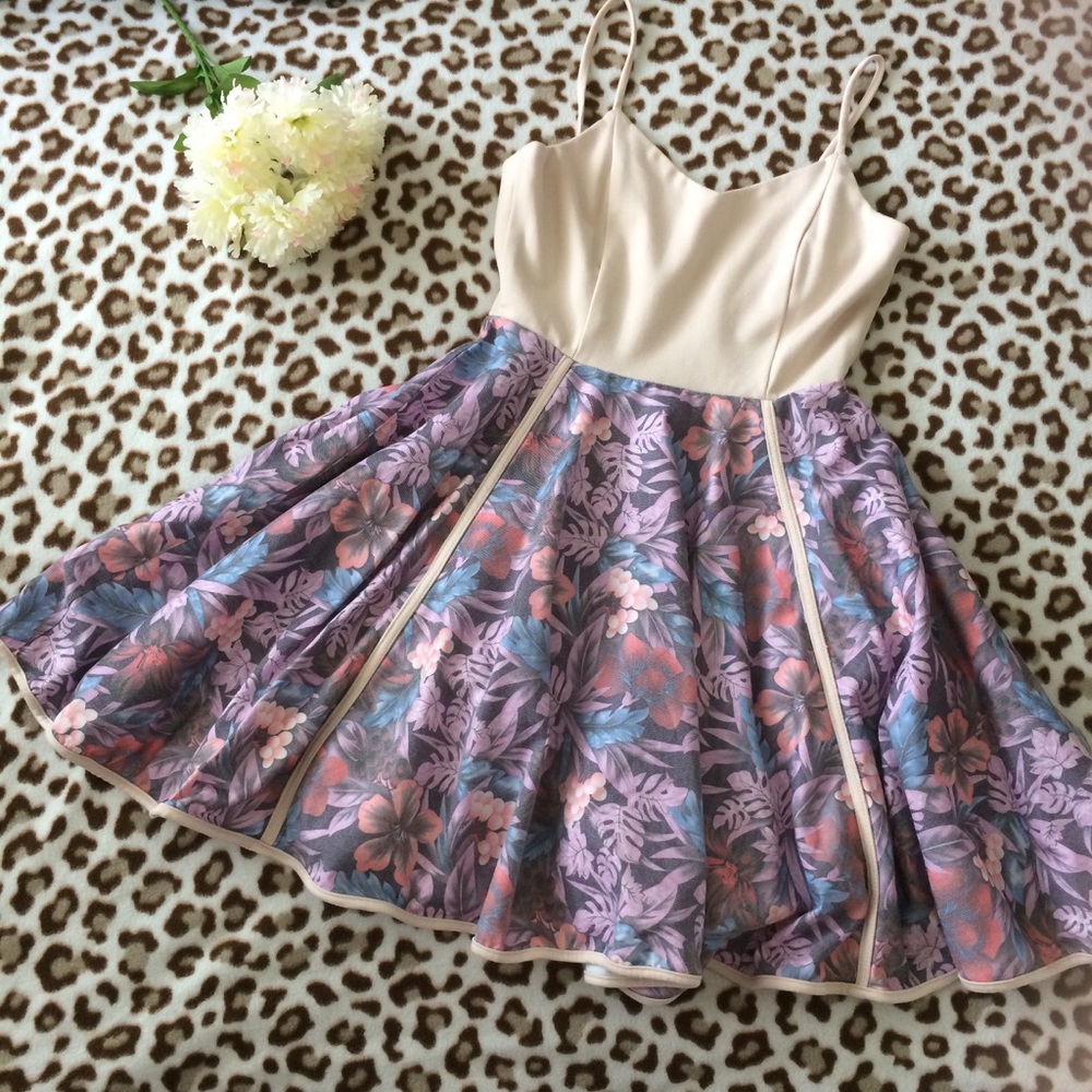 🍒💋 Flowy dress